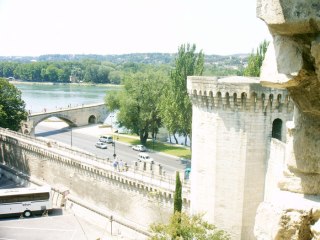 Obstallation, Palais des Papes